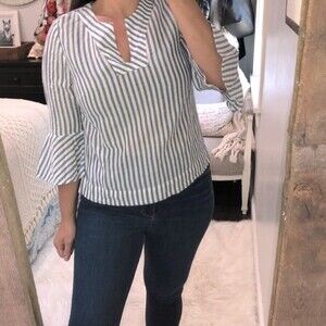 Chico’s size 1/medium blue & white striped top